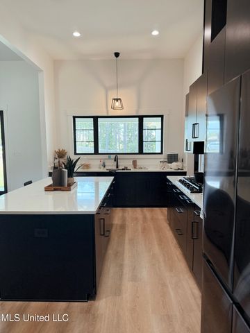 10 Switch Road, Carriere, MS 39426