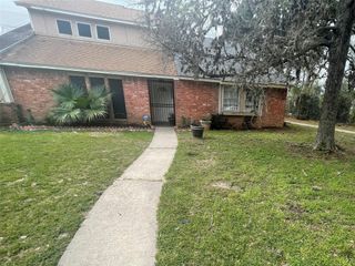 12255 W Village Drive E, Houston, TX 77039