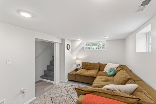 4225 Minnehaha Avenue, Minneapolis, MN 55406