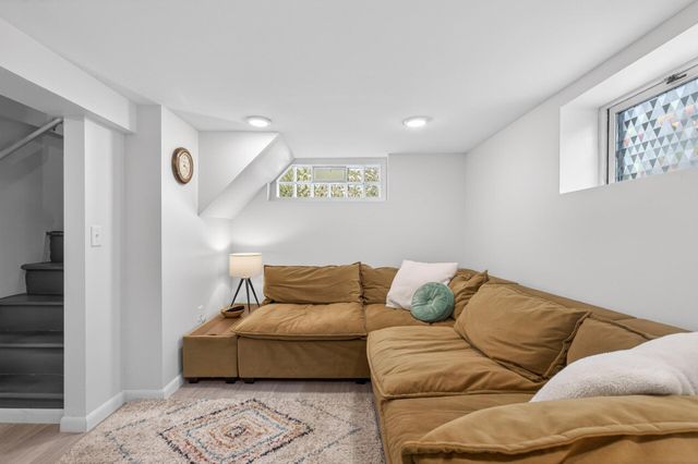 4225 Minnehaha Avenue, Minneapolis, MN 55406