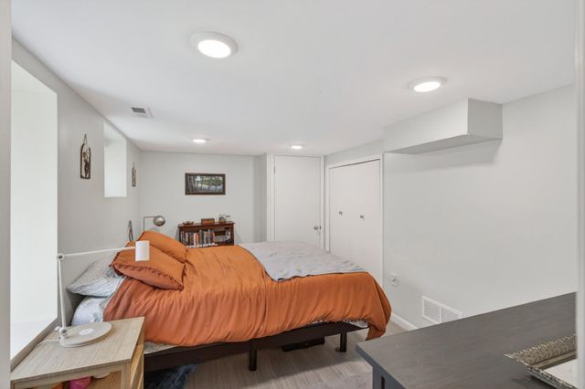 4225 Minnehaha Avenue, Minneapolis, MN 55406