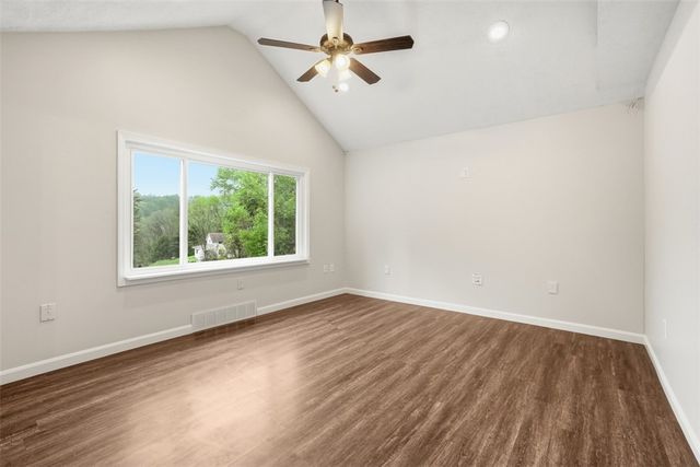 246 Highland Rd, Rochester Twp, PA 15074