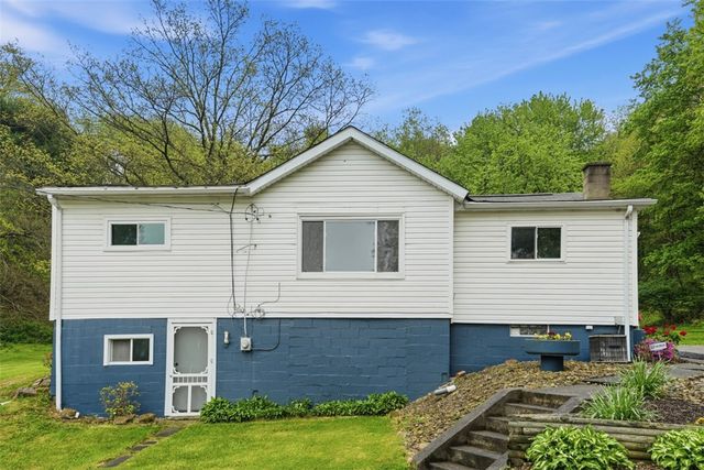 246 Highland Rd, Rochester Twp, PA 15074
