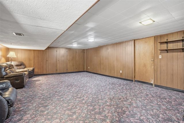 246 Highland Rd, Rochester Twp, PA 15074