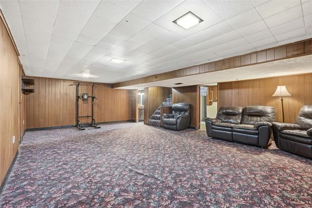 246 Highland Rd, Rochester Twp, PA 15074