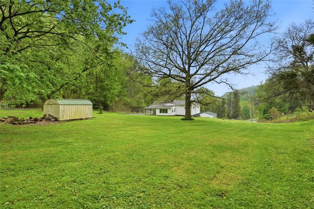 246 Highland Rd, Rochester Twp, PA 15074
