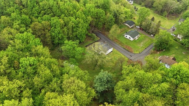 246 Highland Rd, Rochester Twp, PA 15074