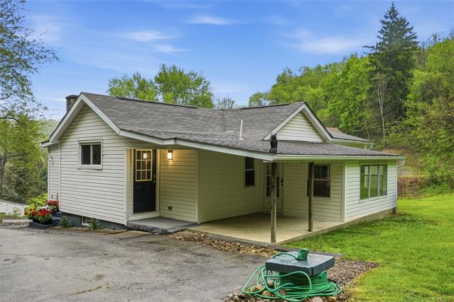 246 Highland Rd, Rochester Twp, PA 15074