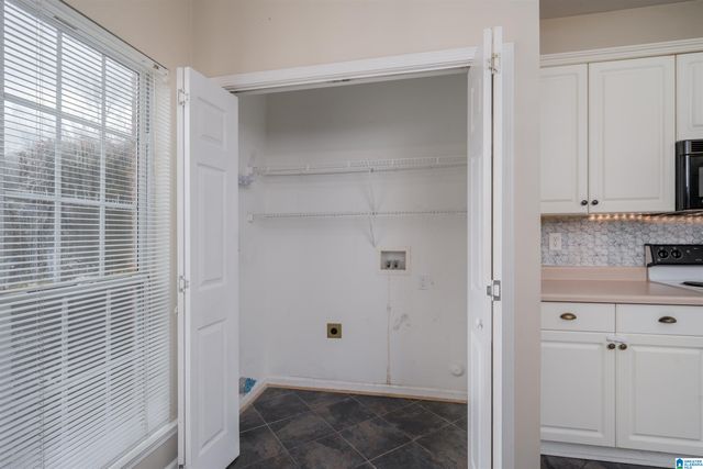 607 PARKSIDE CIRCLE, Helena, AL 35080