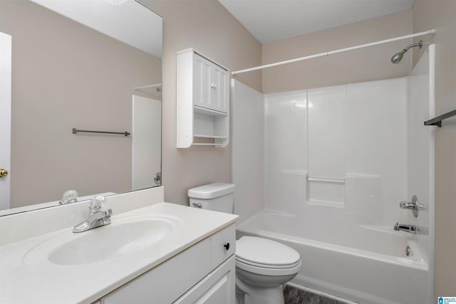 607 PARKSIDE CIRCLE, Helena, AL 35080