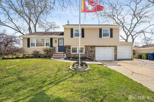 30 Ash Drive, Neptune, NJ 07753