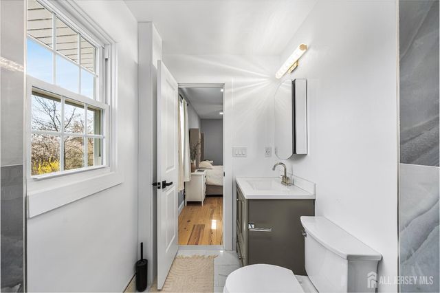 30 Ash Drive, Neptune, NJ 07753