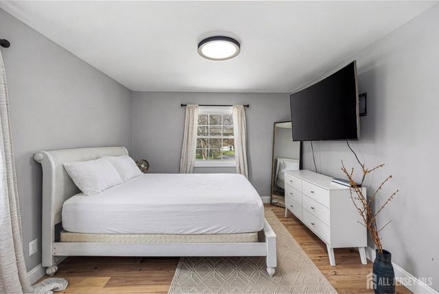 30 Ash Drive, Neptune, NJ 07753