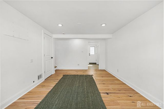 30 Ash Drive, Neptune, NJ 07753