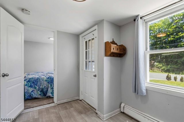 32 Schwarz Blvd, Jefferson Twp., NJ 07849