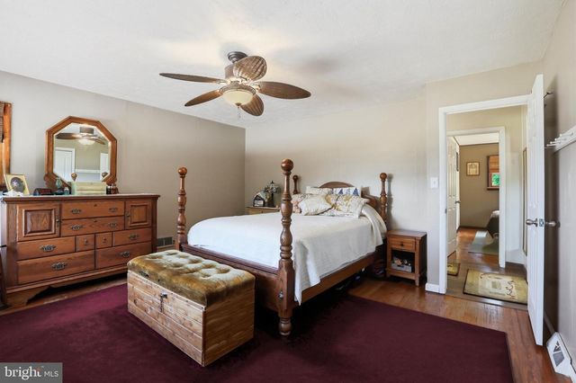 536 FAIRVIEW RD, Mount Joy, PA 17552