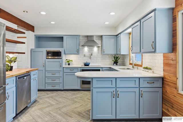 1524 S 126th Street, Omaha, NE 68144