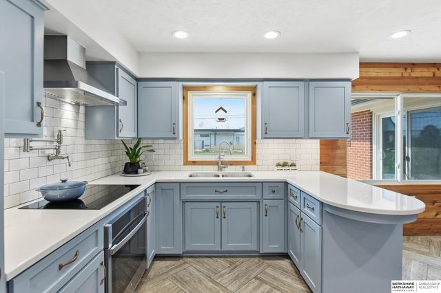 1524 S 126th Street, Omaha, NE 68144