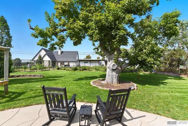 1524 S 126th Street, Omaha, NE 68144