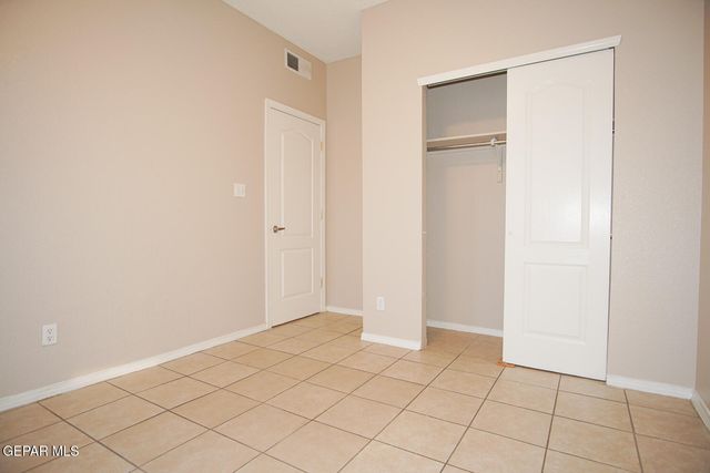 3900 Kemp Avenue B, El Paso, TX 79904