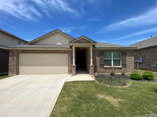 6015 AKIN STROLL, San Antonio, TX 78261