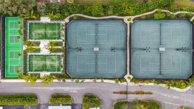 2400 Presidential Way 1502, West Palm Beach, FL 33401