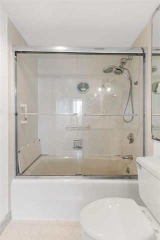 2400 Presidential Way 1502, West Palm Beach, FL 33401