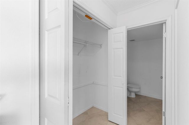 2400 Presidential Way 1502, West Palm Beach, FL 33401