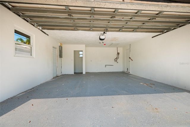3960 13TH WAY NE, St Petersburg, FL 33703