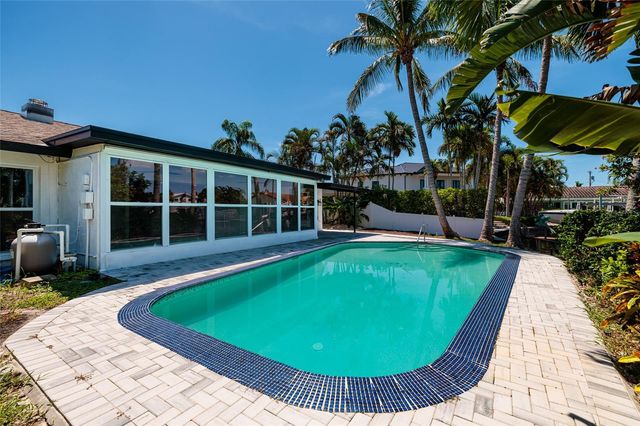 3960 13TH WAY NE, St Petersburg, FL 33703