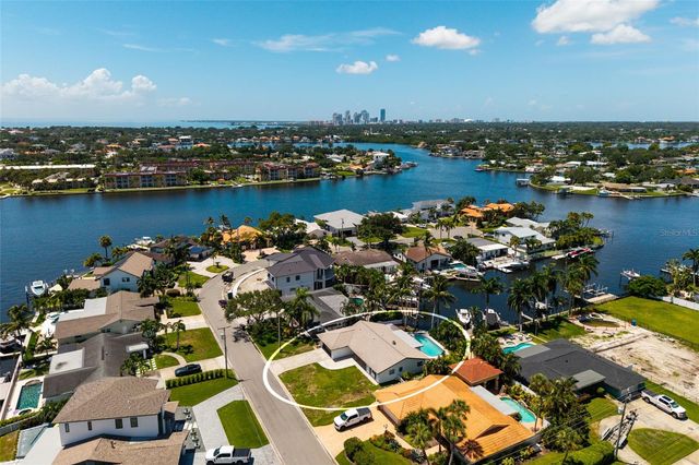3960 13TH WAY NE, St Petersburg, FL 33703