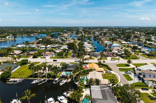 3960 13TH WAY NE, St Petersburg, FL 33703
