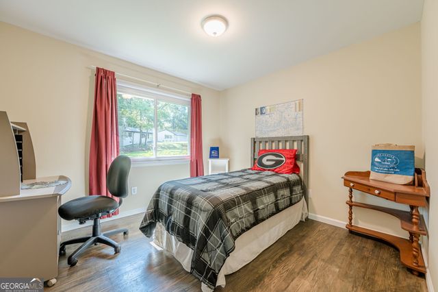 1874 Pine Tree Trail, Gainesville, GA 30501