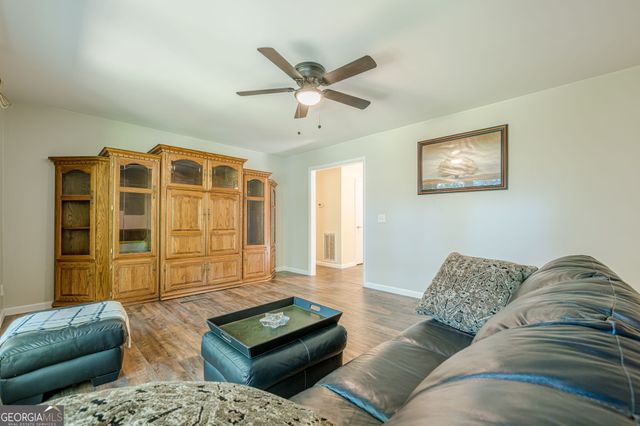 1874 Pine Tree Trail, Gainesville, GA 30501