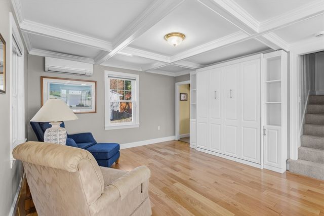 11 Highland Ave, Groveland, MA 01834