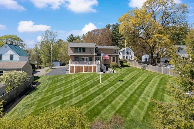 11 Highland Ave, Groveland, MA 01834