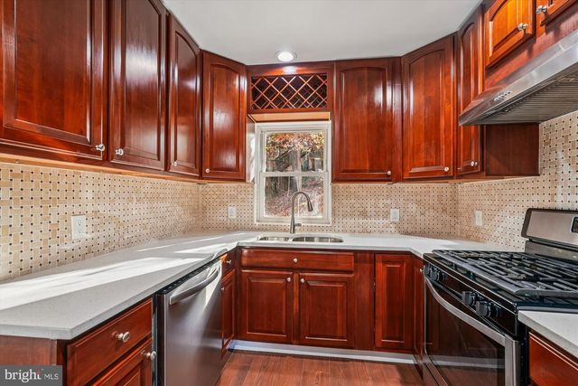 598 TIMBER LN, Bluemont, VA 20135