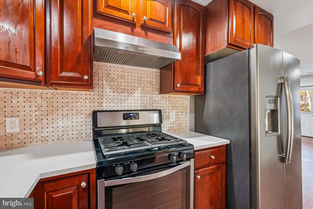 598 TIMBER LN, Bluemont, VA 20135