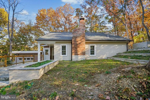 598 TIMBER LN, Bluemont, VA 20135