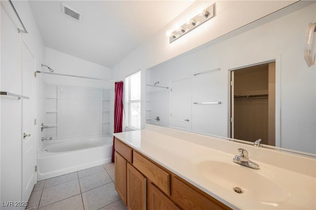 4847 Double Down Drive 101, Las Vegas, NV 89122