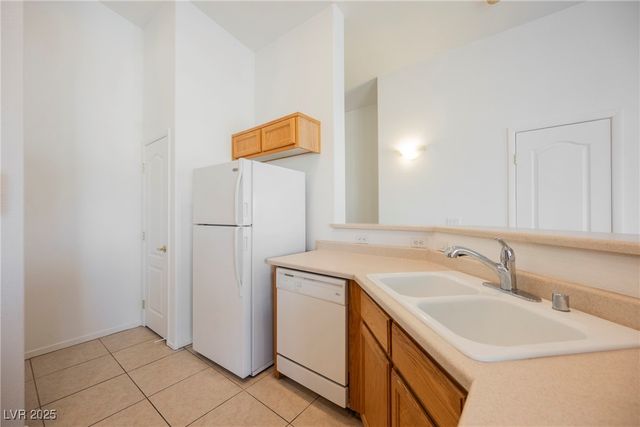 4847 Double Down Drive 101, Las Vegas, NV 89122