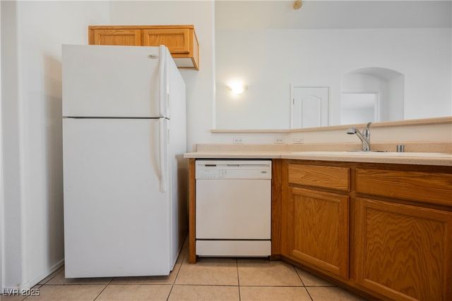 4847 Double Down Drive 101, Las Vegas, NV 89122