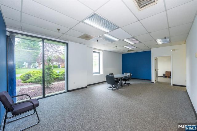 119 Naylon Avenue, Livingston, NJ 07039