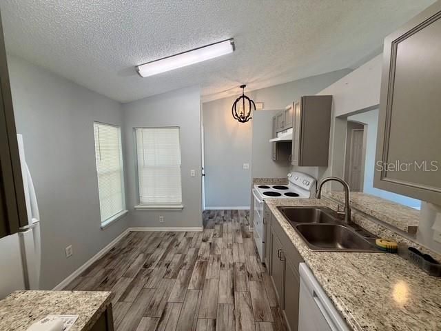 251 RHAPSODY LANE, Apopka, FL 32703