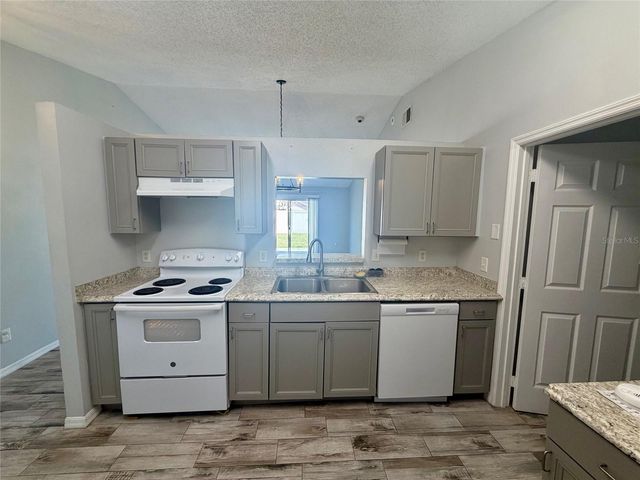 251 RHAPSODY LANE, Apopka, FL 32703