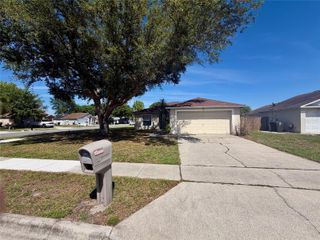 251 RHAPSODY LANE, Apopka, FL 32703