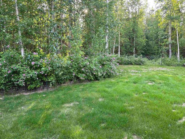 2437 MISSION ROAD, North Pole, AK 99705