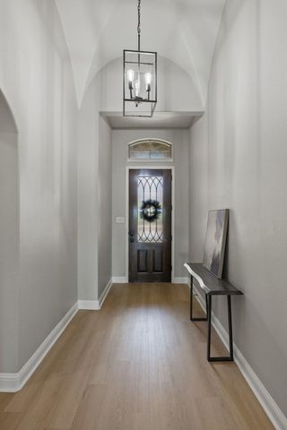 214 Tavish TRL, Austin, TX 78738
