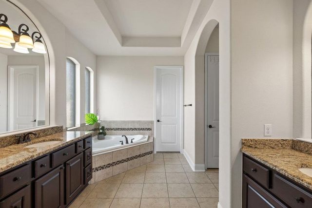 214 Tavish TRL, Austin, TX 78738