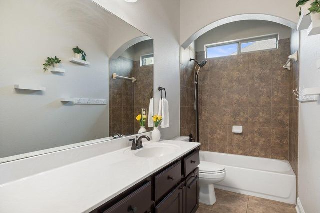 214 Tavish TRL, Austin, TX 78738